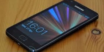 Cota de piaţă a Apple, care vinde un singur model de telefon, iPhone, a crescut la 6,9% în trimestrul al doilea, de la 4,6%