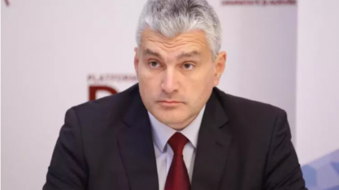 Бывший депутат от партии “Платформа DA” Александр Слусарь.