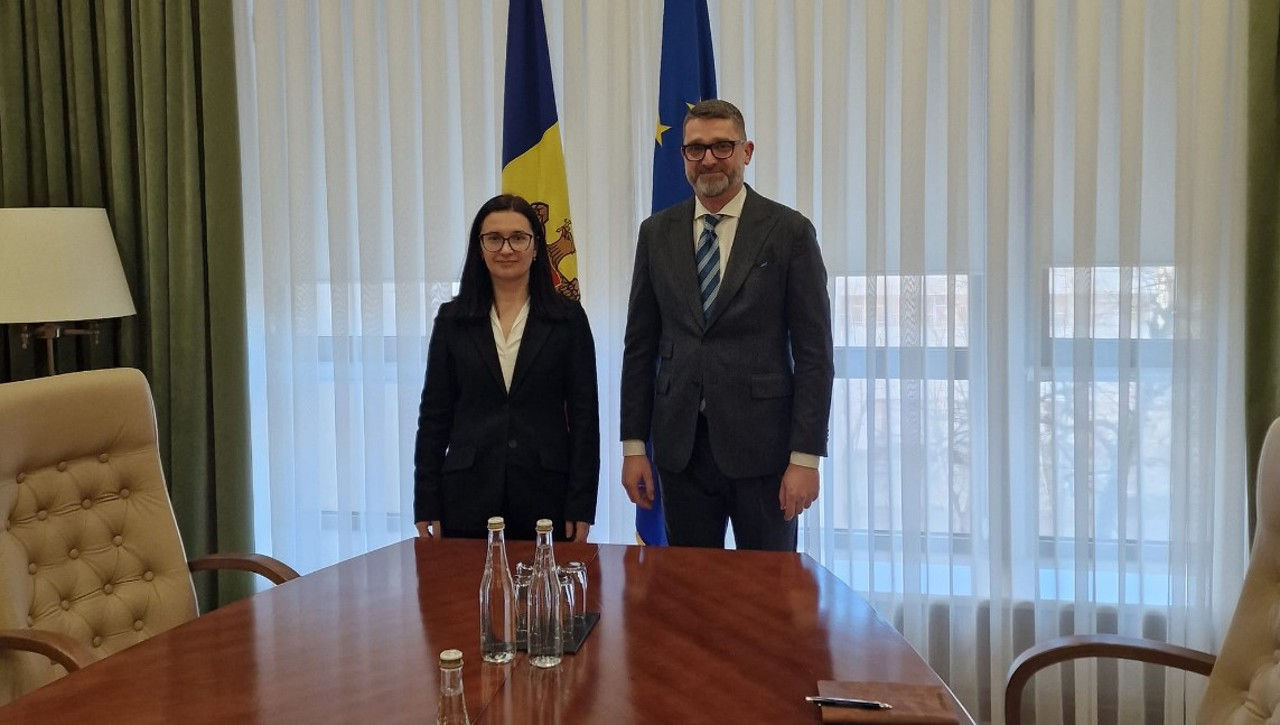 Кристиан-Леон Цуркану: Мы поддерживаем проевропейское руководство в Кишиневе.
