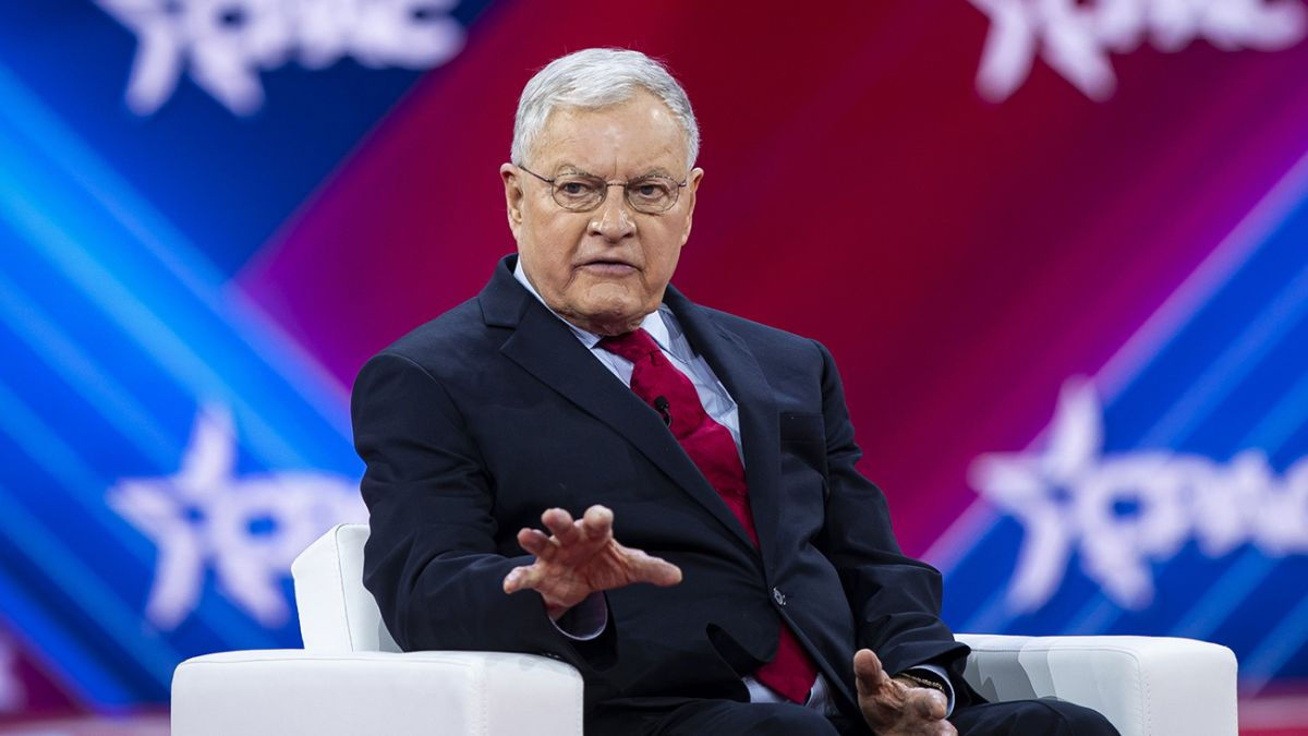 Kellogg: Temerile Rusiei privind extinderea NATO sunt justificate.