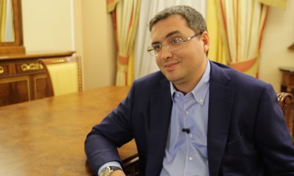 Аналитик Алексей Тулбуре считает, что решение Центризбиркома является "концом молдавской демократии". Фото: protv.md.