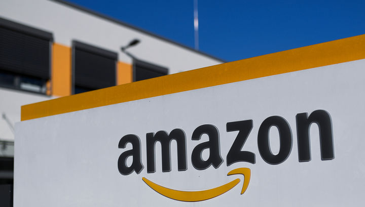 Amazon — крупнейшая в мире корпорация (основана в 1994 году), продающая товары и услуги через интернет.