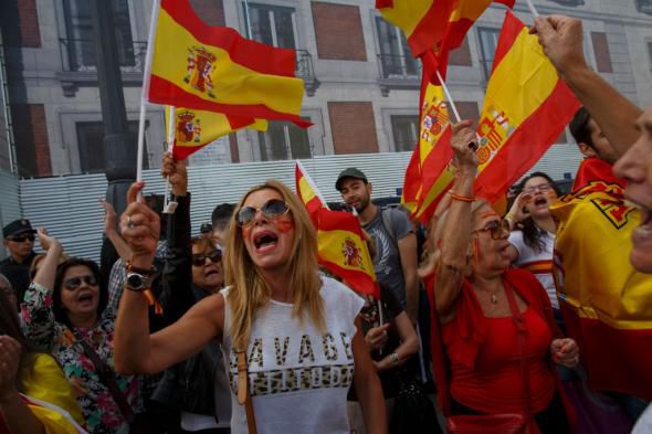 Referendum în Catalonia. Liderii pro-independență cer intrarea în grevă generală și mobilizări masive