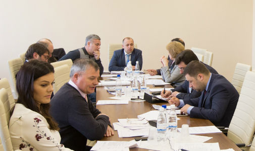Control parlamentar asupra activității autorităților de stat. Foto.parlament.md