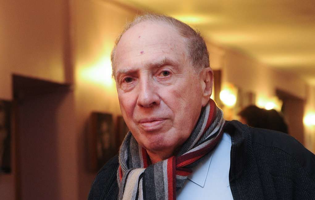 Сергей Юрский умер 8 февраля в Москве после продолжительной болезни на 84-м году жизни.