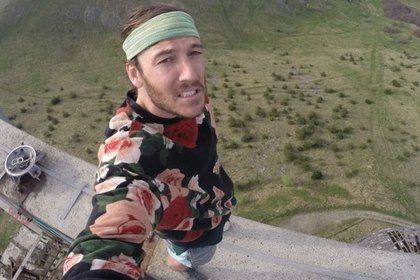 Во время поездки мужчина перемещался на судах, велосипеде, автотранспорте и поездах. Путешествие обошлось туристу примерно в 22 тысячи долларов.