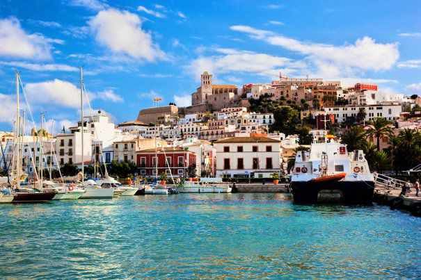 Numărul de vizitatori în Ibiza s-a dublat de la 1,7 milioane în 2010, la trei milioane în 2016. 