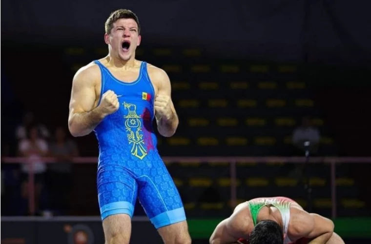 Борец Михаил Браду вышел в полуфинал чемпионата мира по борьбе.