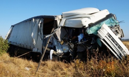 Bărbatul a reușit să scape cu viață ca prin minune în urma acestui accident.