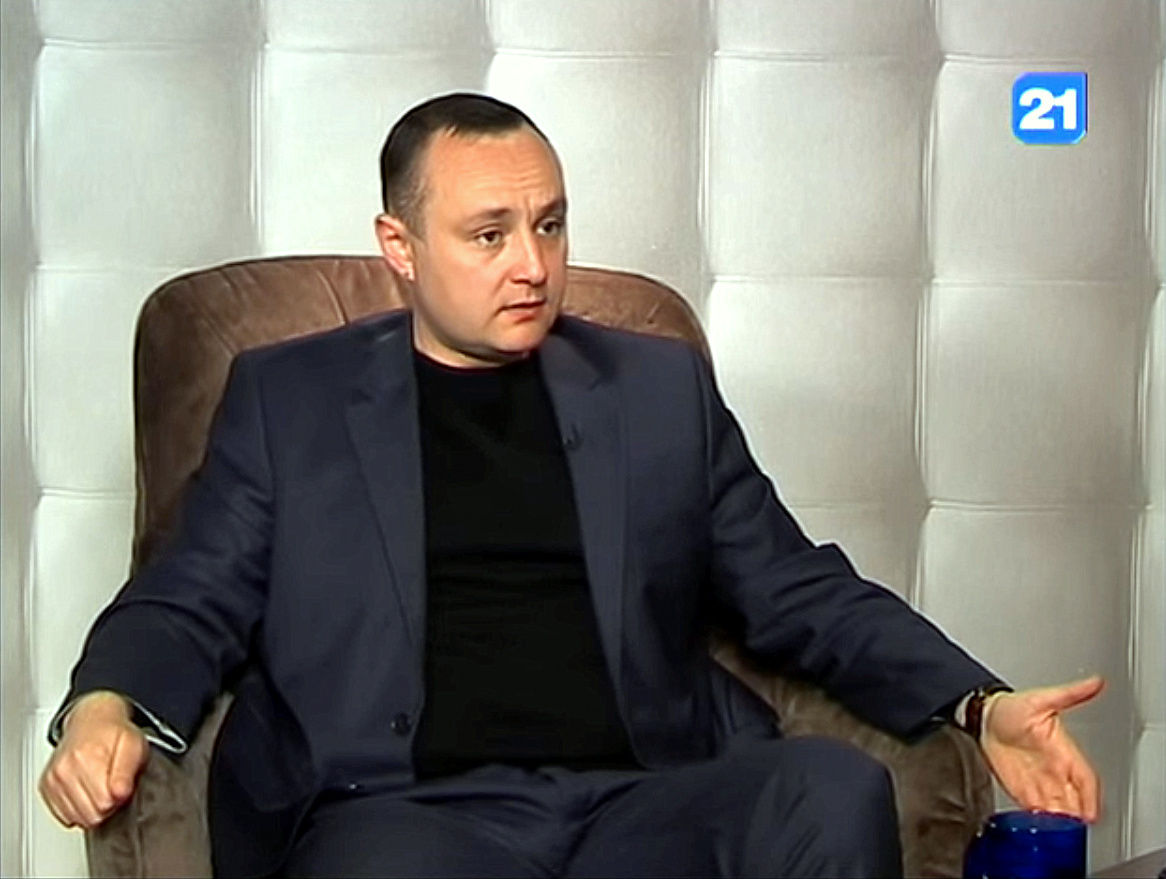 Депутат-социалист Влад Бэтрынча.