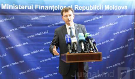 На прошлой неделе в парламенте проголосовали несколько законов, касающихся банковского сектора.