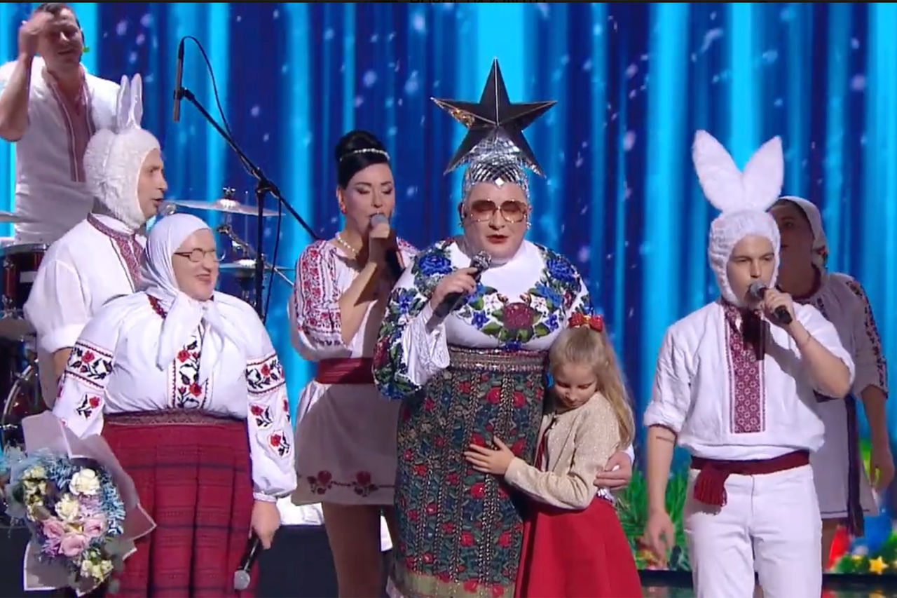 Верка Сердючка рассказала, зачем спела песню о Бандере.