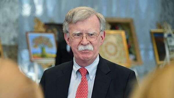 Трамп объяснил причину отставки Болтона.