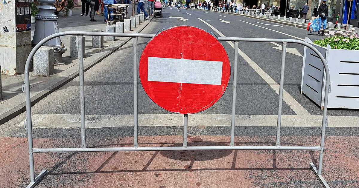 Traficul pe unele străzi din Capitală va fi suspendat temporar.