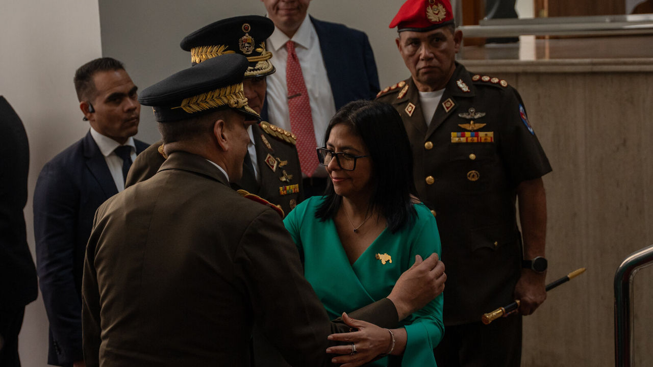 Новый лидер Венесуэлы зачистила верхушку власти от сторонников Мадуро.