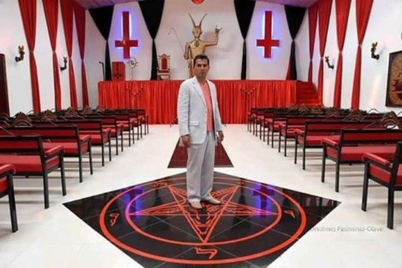 Biserica lui Lucifer vrea să aibă 10 milioane de adepți.