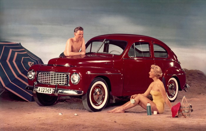 Primul model Volvo de mici dimensiuni a împlinit 70 de ani de existenţă. Modelul PV444 avea să devină un simbol al mărcii suedeze la lansarea sa, în 1 septembrie 1944.
