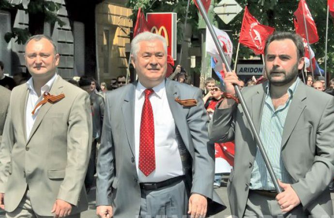 В 2011 году Додон предупреждал Воронина, что он потеряет ПКРМ.