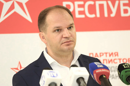 Примар Кишинева Ион Чебан останется членом команды социалистов.