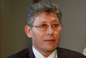 Mihai Ghimpu nu crede în speculaţiile privind destrămarea Alianţei pentru Integrare Europeană. Foto: infoprut.ro
