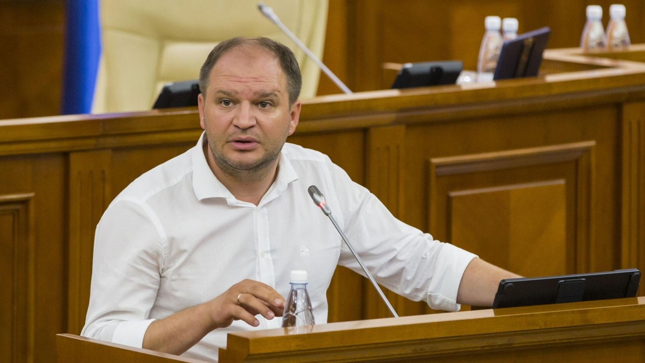 Чебан: "Может ли PAS отменить тариф на газ только в Кишиневе?".