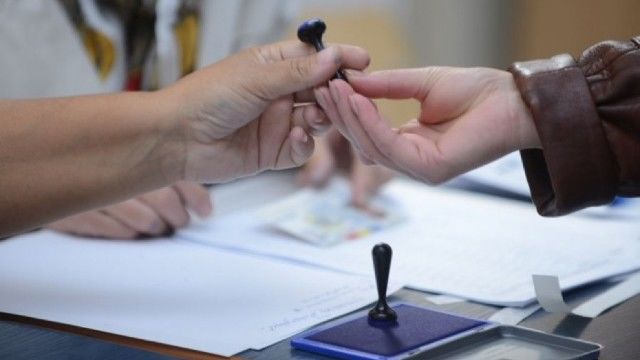 По состоянию на 15.00 на парламентских выборах в Румынии за рубежом проголосовали 53 868 человек.