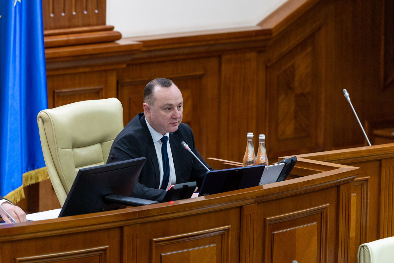 Batrîncea: Agenda geopolitică continuă. Le încurcă Centrul Cultural Rus.