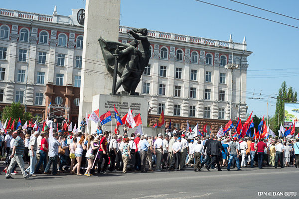 Несколько политформирований намерены митинговать 1 мая в Кишиневе.