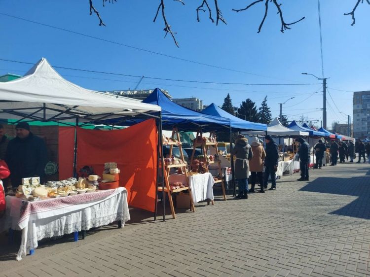 На Ботанике и Буюканах на этих выходных пройдут ярмарки местной продукции.