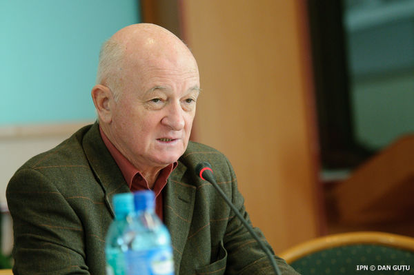 Partidele parlamentare au degradat în aşa măsură încât reprezintă o problemă pentru statalitatea Republicii Moldova.
