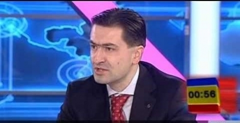 Vitali Catană a demisionat.