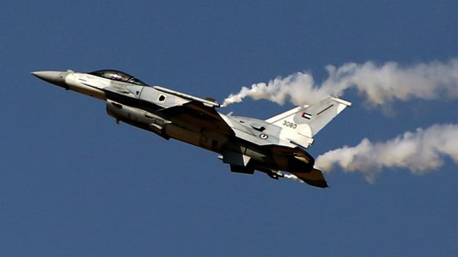 Арабская коалиция во главе с Саудовской Аравией проводит операцию в Йемене с марта 2015 года.