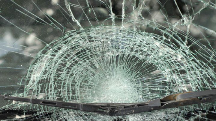 Accident rutier grav în Islanda. Sunt morți și răniți