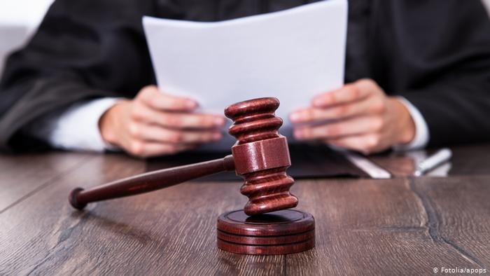 В суд передано дело фальшивомонетчиков: обвиняемым грозит до 15 лет тюрьмы.