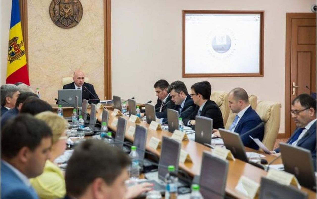 В связи с реформированием правительства, количество министерств будет сокращено с 16 до девяти.