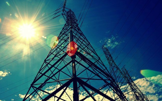 Majorarea tarifelor la energia electrică s-ar putea repeta. 