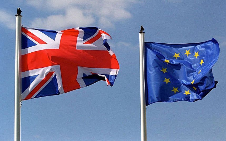 Londra va avea o perioadă de grație de 21 de luni după Brexit, dar fără drept de vot în UE.