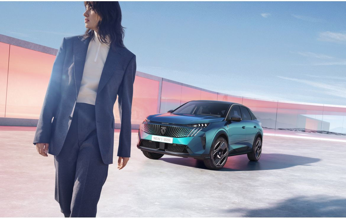 Peugeot представил кроссовер 3008 нового поколения.