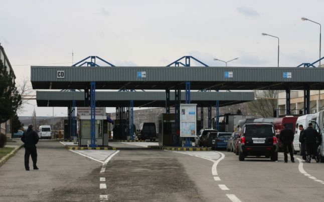 10 moldoveni nu au avut acces în Rusia și UE. 