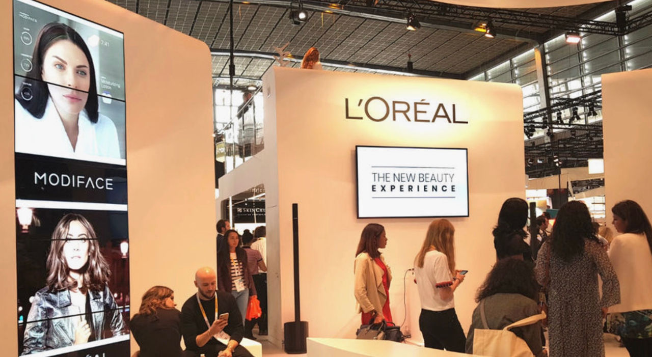 Proprietarul Gucci vinde afacerea sa de cosmetice LʼOreal: Este evaluată la patru miliarde de dolari.