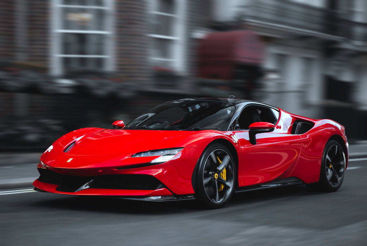 Водители Ferrari остались без навигаторов.