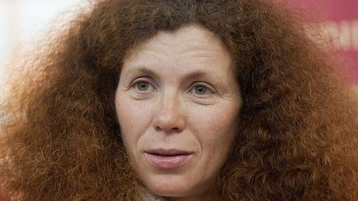Зеленский ввел персональные санкции против Юлии Латыниной.