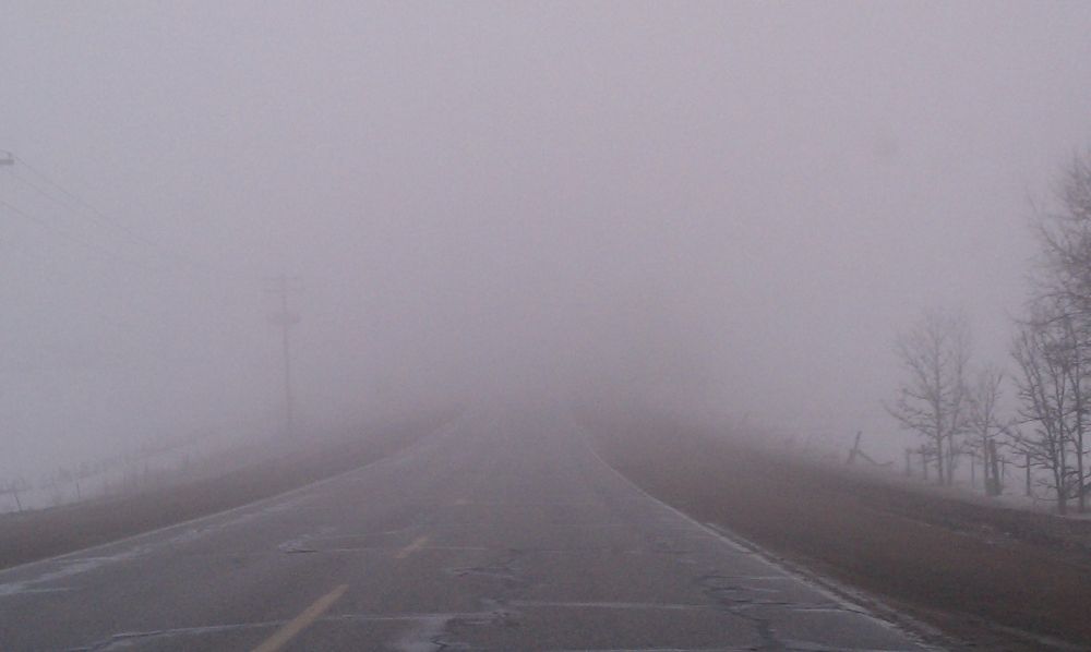 Meteorologii au emis Cod Galben de ceaţă pe întreg teritoriul ţării. Foto: autostrada.md