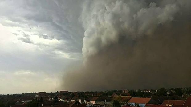 Şase persoane au fost rănite şi una este dispărută în urma unei furtuni puternice produsă în Serbia.