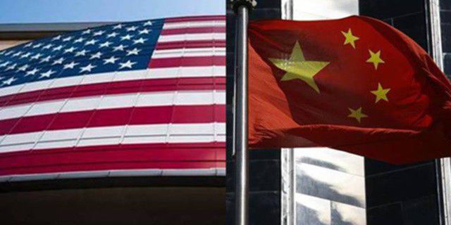 Китай надеется, что США могут "помочь и не создавать проблем" в территориальном споре из-за Южно-Китайского моря.