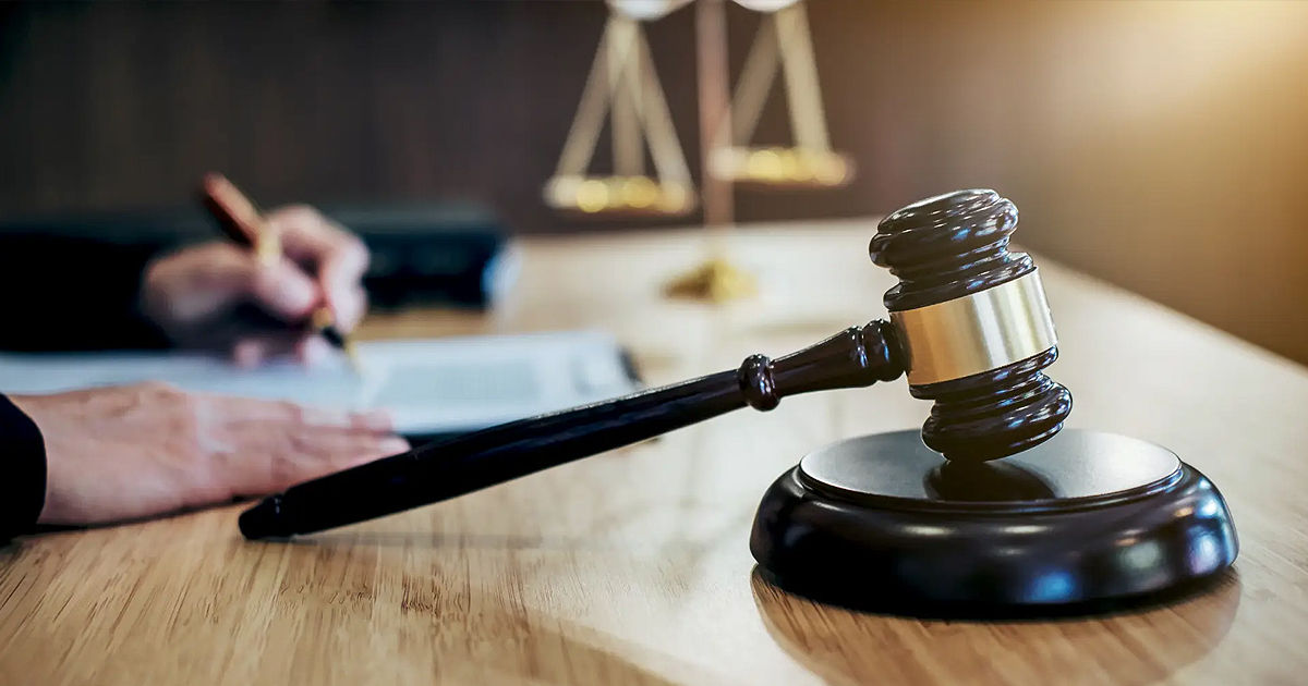 Judecătoria Chișinău a pronunțat sentința în dosarul unui avocat acuzat de trafic de influență.