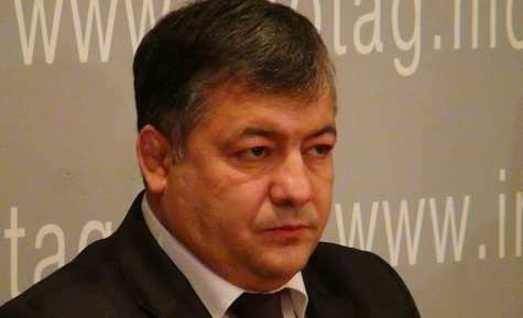 Вместо подведения итогов за 8 лет своей работы, Михаил Формузал в рамках прямой линии вновь обрушился с критикой на примара Комрата.