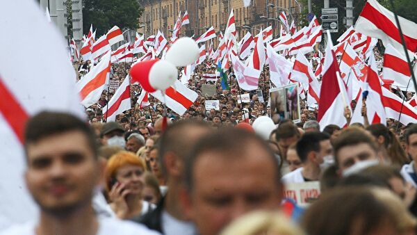 Лукашенко рассказал, что в Белоруссии мог произойти "майдан".