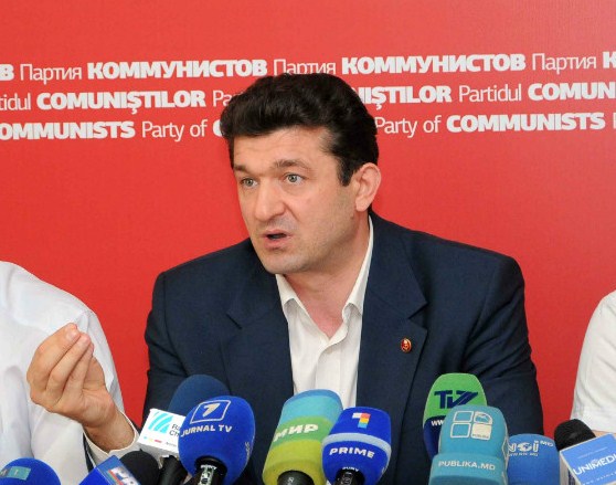 Totodată, el a spus că pentru mîine nu este programată şedinţa Plenarei.