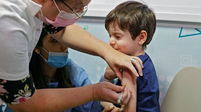 Италия одобрила ковид-вакцинацию детей с 5 лет.